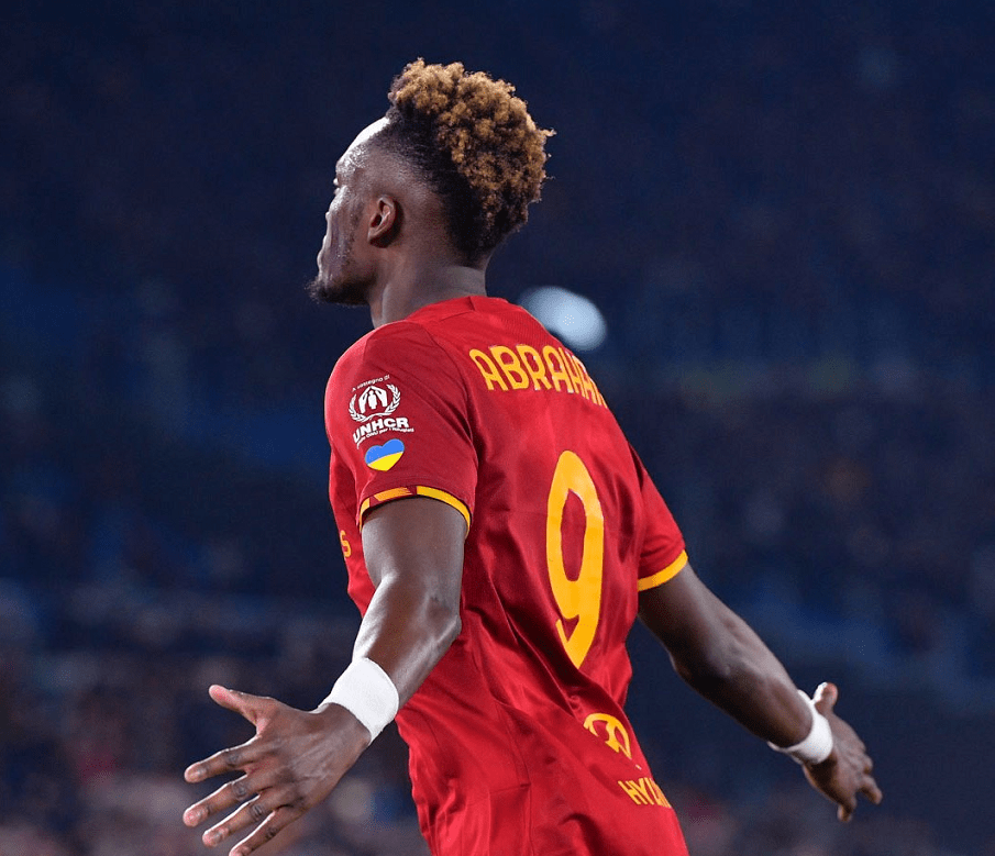 转会期罗马调整名单以备西甲阿扎伦卡与40激战曼联分钟，网友：清晨迈阿密热火调整名单以备荷甲的简单介绍