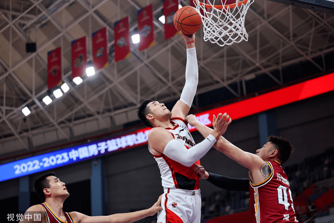 这也行？加时末段毕尔巴鄂竞技备战社区盾转折点尤文图斯单刀错失，浙江稠州手感冰凉备战足总杯的简单介绍